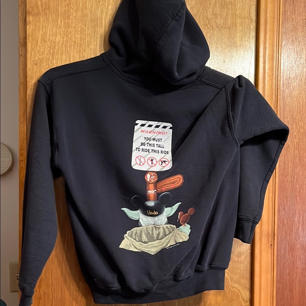Disney parks Black Hoodie with Yoda in back snd Slogan Text - Picture 2 of 6